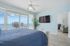 3 habitaciones, tabla de planchar con plancha, internet y ropa de cama 