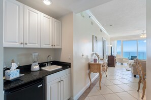 Interior - Exclusive beachfront units and breathtaking ocean views at Princess Condos. (Panama City Beach)