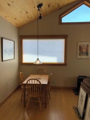 Dining - High Desert Escape (Moab)