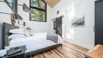 2 bedrooms, internet