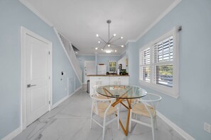Dining - 7026 Waterfront Duck Key Villa - Sleeps 6 (Marathon)