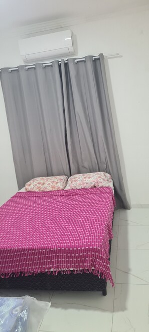 3 habitaciones, wifi gratis y ropa de cama 