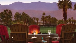 Property grounds - Luxury, Fun, and Family Bliss Await at Marriott’s Desert Springs Villas 2-Bd (Palm Desert)