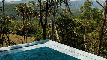 Presidential-Haus, Whirlpool, Bergblick | Pool