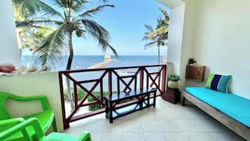 Suite Deluxe, 2 chambres, vue mer | Vue sur la plage/lâocĂ©an