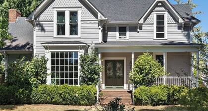 Farmhouse Suite in Willamette Valley