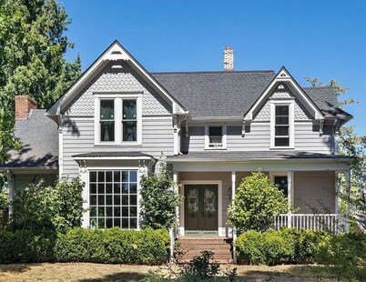 Farmhouse Suite in Willamette Valley