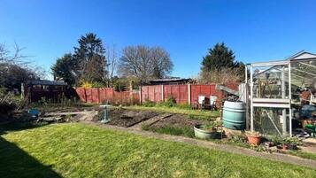 Room, 1 Bedroom | Garden