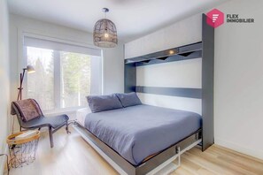 3 dormitorios, tabla de planchar con plancha, cuna de viaje y wifi