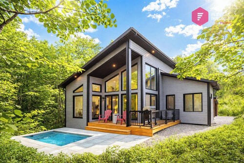 The North Star of Portneuf - Private SPA in forest