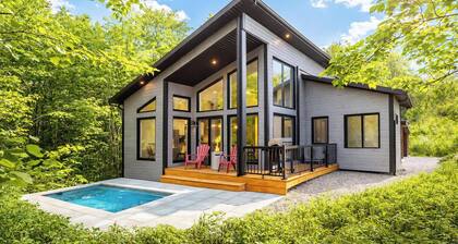 The North Star of Portneuf - Private SPA in forest