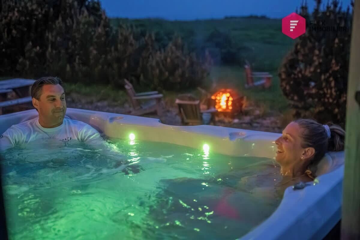 Bañera de hidromasaje exterior