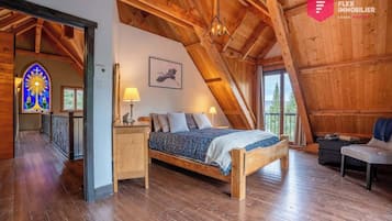 4 bedrooms, iron/ironing board, travel crib, WiFi