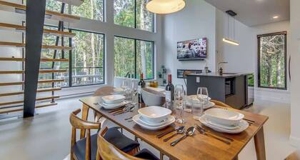 The LoftWood in Portneuf - Private SPA Pool Trails