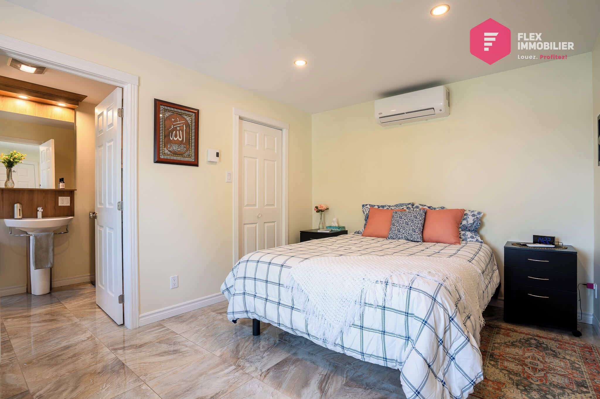 2 dormitorios, tabla de planchar con plancha, wifi gratis y ropa de cama