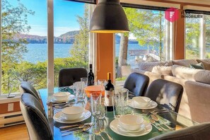 Dining - Aux Berges du Pont Suspendu - Grand Lac Brompton (Saint-Denis-de-Brompton)