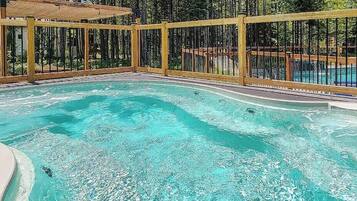 Piscina externa, piscina aquecida