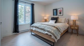 4 chambres, fer et planche à repasser, accès au Wi-Fi (inclus)
