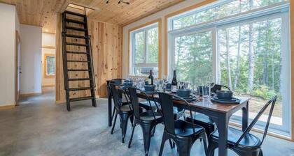 The Singing Salmon of Bonaventure - A wild escape