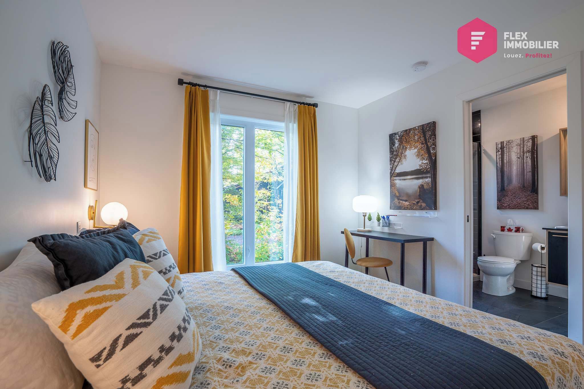 3 bedrooms, iron/ironing board, travel cot, free WiFi