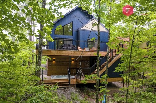 The Bellevue in Portneuf - Private SPA, 65-inch TV