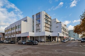 Exterior - Lovely Mar - By Y Concept (Setúbal)