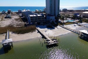 Beach nearby - Little Lagoon Beach Access Fishing Pier Sleeps 8! (Gulf Shores)