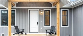 Muskoka Adventure Base Ski Hike Sled ATV Snowshoe