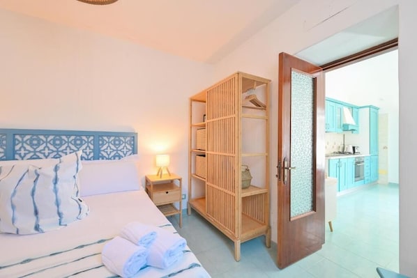 House, Sea View | In-room safe, blackout drapes, free WiFi - Chiaia di Rose Seaside Suite (Serrara Fontana)