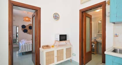 Chiaia di Rose Seaside Suite