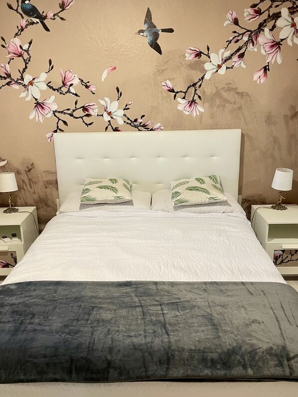 2 habitaciones, tabla de planchar con plancha, wifi y ropa de cama 