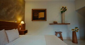 笔记本电脑工作区、熨斗/熨衣板、免费 WiFi