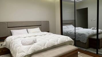 3 chambres, fer et planche Ă repasser, Wi-Fi, draps fournis