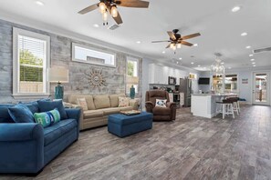 TV - Family Home "Lone Star Cabana" Shared Pool! (Bay St. Louis)