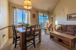 TV, fireplace, offices - Ski View Summit • Pool, Hot Tub & Smoky Mtn Views (Gatlinburg)