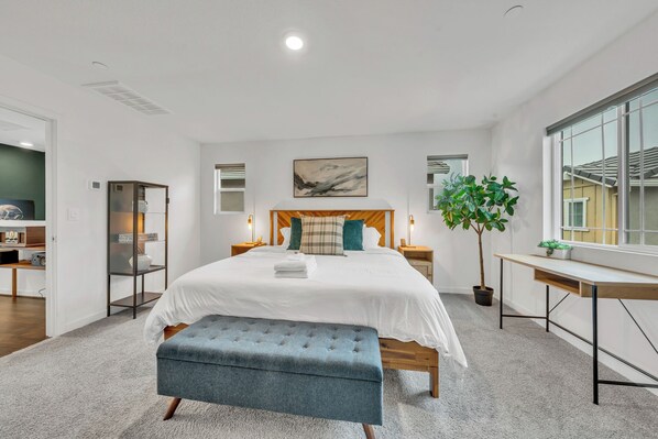 3 camere, una cassaforte in camera, ferro/asse da stiro