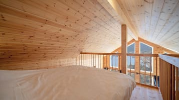 4 bedrooms, internet, bed sheets