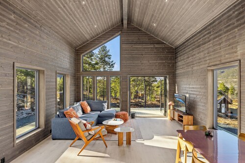 Berre Veit | 6p - Three Bedroom Chalet, Sleeps 6