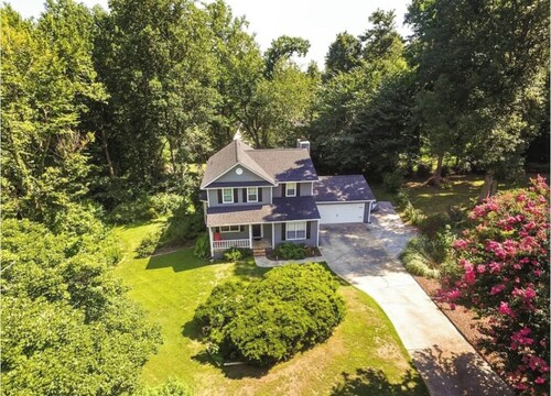 Charming 3-bedroom house ready for the Masters