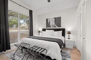 6 habitaciones, tabla de planchar con plancha, wifi y ropa de cama 