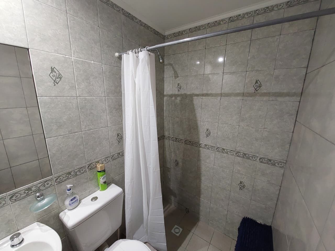 Handdoeken, toiletpapier