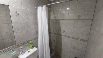 Handdoeken, toiletpapier