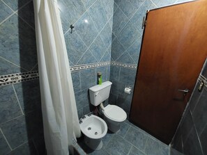 Handdoeken, toiletpapier