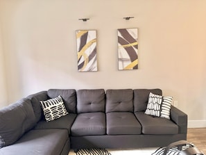 Living area - Luxury buckhead apartment (Atlanta)