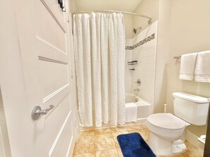 Handtücher, Toilettenpapier