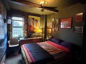 1 bedroom, iron/ironing board, WiFi, bed sheets - Groovy Pad in Chelsea near Penn Station - with one-bedroom and an office (New York)