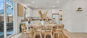 Beautiful 4-bedroom house with Playground, Fire Pit, BBQ