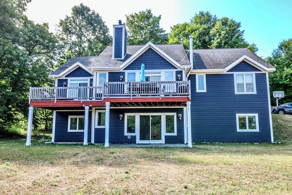 Exterior - Spacious Private home for 14 at Blue Valley (Traverse City)