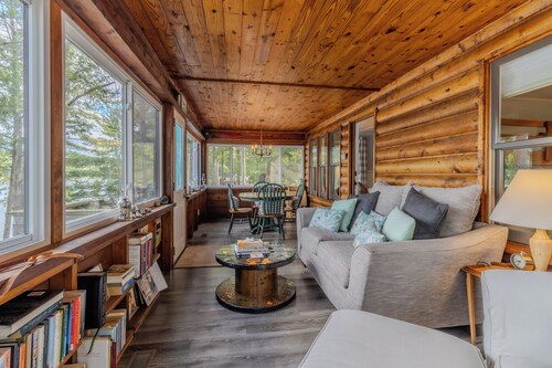 Welcome to The Cabin on Beautiful Spider Lake