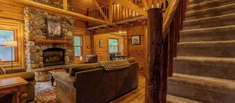 Your Cozy Up North Escape - Nestled Ducks